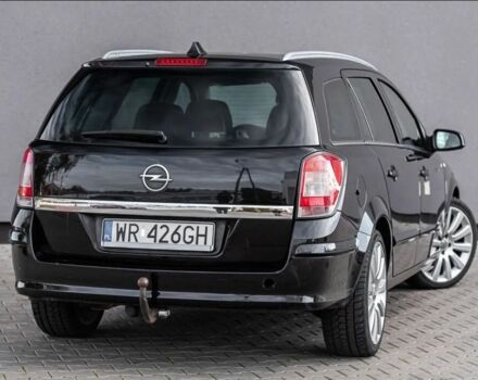 Черный Опель Астра, объемом двигателя 1.9 л и пробегом 300 тыс. км за 2650 $, фото 7 на Automoto.ua