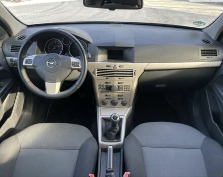 Чорний Опель Астра, об'ємом двигуна 1.6 л та пробігом 200 тис. км за 5900 $, фото 20 на Automoto.ua