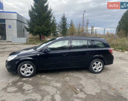Опель Астра 2007 в Тернополе на Automoto.ua Черный Опель Астра, объемом двигателя 1.6 л и пробегом 245 тыс. км за 5500 $, фото 4 на Automoto.ua