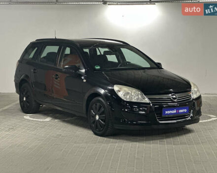 Черный Опель Астра, объемом двигателя 1.6 л и пробегом 216 тыс. км за 5600 $, фото 4 на Automoto.ua