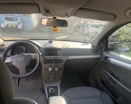 Чорний Опель Астра, об'ємом двигуна 1.9 л та пробігом 300 тис. км за 2200 $, фото 3 на Automoto.ua