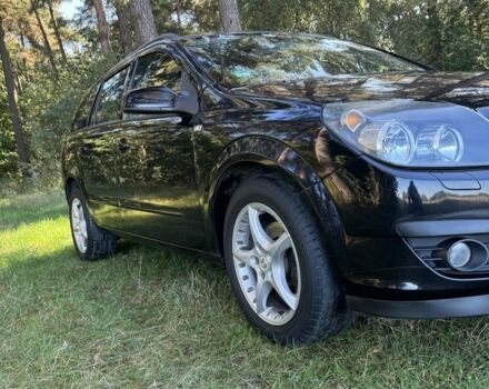 Черный Опель Астра, объемом двигателя 1.6 л и пробегом 228 тыс. км за 4450 $, фото 5 на Automoto.ua