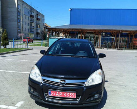 Черный Опель Астра, объемом двигателя 0 л и пробегом 230 тыс. км за 4850 $, фото 3 на Automoto.ua