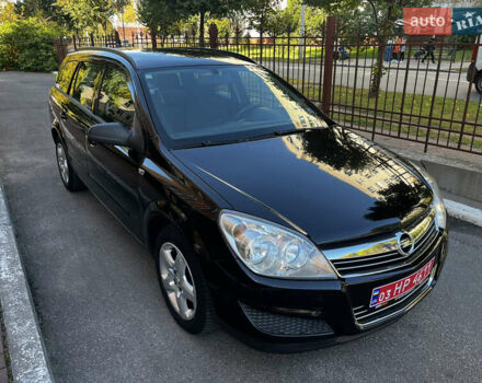 Чорний Опель Астра, об'ємом двигуна 1.6 л та пробігом 195 тис. км за 5700 $, фото 1 на Automoto.ua