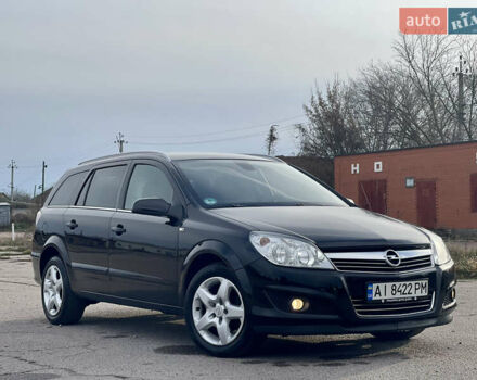 Черный Опель Астра, объемом двигателя 1.6 л и пробегом 239 тыс. км за 5350 $, фото 2 на Automoto.ua