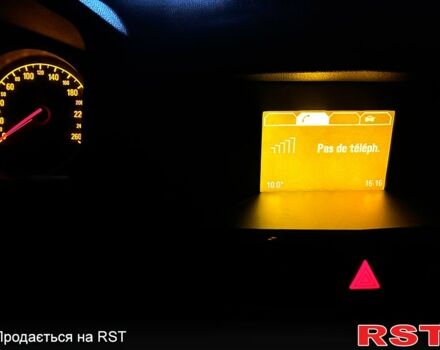 Черный Опель Астра, объемом двигателя 1.6 л и пробегом 218 тыс. км за 5500 $, фото 6 на Automoto.ua