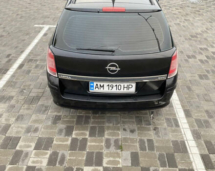 Чорний Опель Астра, об'ємом двигуна 1.25 л та пробігом 202 тис. км за 4500 $, фото 5 на Automoto.ua