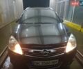 Черный Опель Астра, объемом двигателя 1.6 л и пробегом 180 тыс. км за 4999 $, фото 1 на Automoto.ua