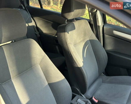 Чорний Опель Астра, об'ємом двигуна 1.3 л та пробігом 297 тис. км за 3999 $, фото 19 на Automoto.ua