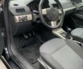 Черный Опель Астра, объемом двигателя 1.9 л и пробегом 232 тыс. км за 4400 $, фото 5 на Automoto.ua