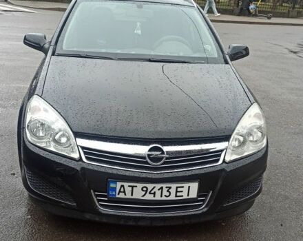 Черный Опель Астра, объемом двигателя 1.6 л и пробегом 280 тыс. км за 4751 $, фото 6 на Automoto.ua