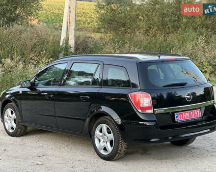 Чорний Опель Астра, об'ємом двигуна 1.6 л та пробігом 241 тис. км за 5400 $, фото 12 на Automoto.ua