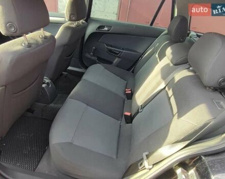 Опель Астра 2007 у Прилуках на Automoto.ua Чорний Опель Астра, об'ємом двигуна 1.6 л та пробігом 277 тис. км за 4500 $, фото 7 на Automoto.ua