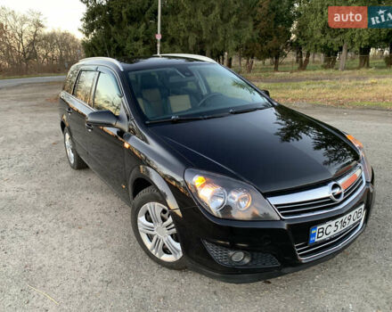 Черный Опель Астра, объемом двигателя 1.91 л и пробегом 286 тыс. км за 5550 $, фото 13 на Automoto.ua