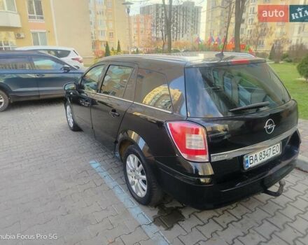 Черный Опель Астра, объемом двигателя 1.6 л и пробегом 281 тыс. км за 5150 $, фото 2 на Automoto.ua