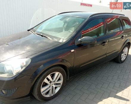 Черный Опель Астра, объемом двигателя 1.6 л и пробегом 250 тыс. км за 5500 $, фото 2 на Automoto.ua