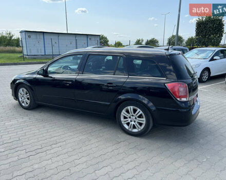 Чорний Опель Астра, об'ємом двигуна 1.6 л та пробігом 248 тис. км за 5350 $, фото 4 на Automoto.ua