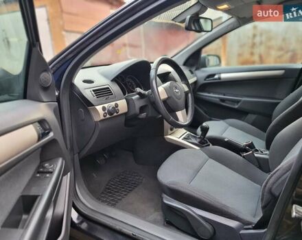 Опель Астра 2007 в Житомире на Automoto.ua Черный Опель Астра, объемом двигателя 1.9 л и пробегом 233 тыс. км за 4950 $, фото 27 на Automoto.ua