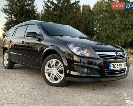 Черный Опель Астра, объемом двигателя 1.91 л и пробегом 286 тыс. км за 5550 $, фото 2 на Automoto.ua