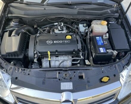 Чорний Опель Астра, об'ємом двигуна 1.6 л та пробігом 200 тис. км за 5900 $, фото 22 на Automoto.ua
