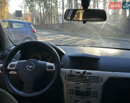 Чорний Опель Астра, об'ємом двигуна 1.3 л та пробігом 297 тис. км за 3999 $, фото 34 на Automoto.ua