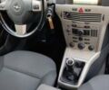 Черный Опель Астра, объемом двигателя 1.6 л и пробегом 235 тыс. км за 5800 $, фото 12 на Automoto.ua
