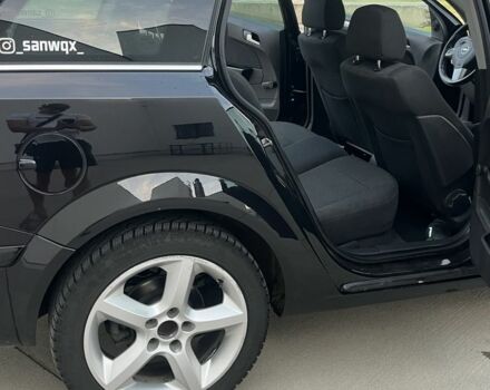 Черный Опель Астра, объемом двигателя 1.9 л и пробегом 270 тыс. км за 5200 $, фото 15 на Automoto.ua