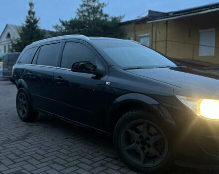 Чорний Опель Астра, об'ємом двигуна 1.91 л та пробігом 369 тис. км за 3600 $, фото 1 на Automoto.ua