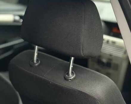 Чорний Опель Астра, об'ємом двигуна 1.6 л та пробігом 280 тис. км за 4600 $, фото 6 на Automoto.ua