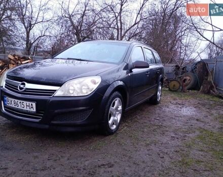 Чорний Опель Астра, об'ємом двигуна 1.69 л та пробігом 220 тис. км за 4999 $, фото 4 на Automoto.ua