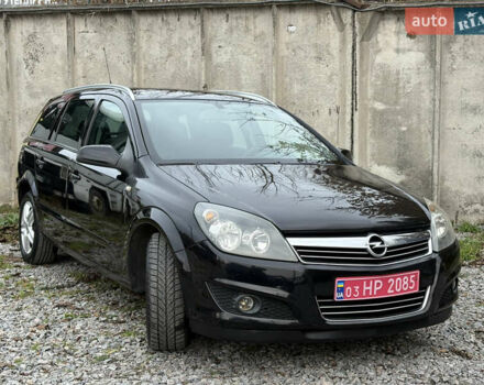 Черный Опель Астра, объемом двигателя 1.6 л и пробегом 208 тыс. км за 5600 $, фото 8 на Automoto.ua