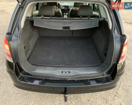 Черный Опель Астра, объемом двигателя 1.91 л и пробегом 286 тыс. км за 5550 $, фото 46 на Automoto.ua