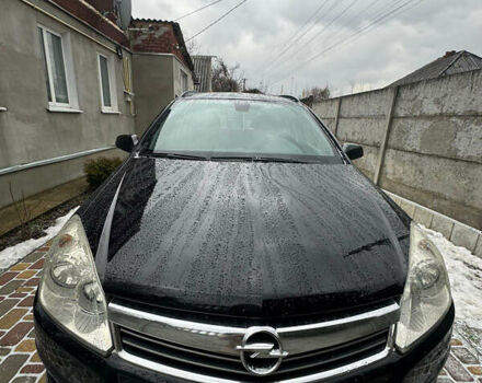 Чорний Опель Астра, об'ємом двигуна 1.6 л та пробігом 220 тис. км за 5899 $, фото 1 на Automoto.ua