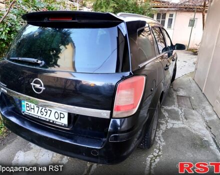 Черный Опель Астра, объемом двигателя 1.6 л и пробегом 270 тыс. км за 4500 $, фото 9 на Automoto.ua