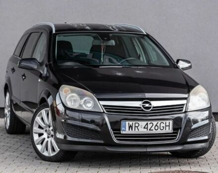 Черный Опель Астра, объемом двигателя 1.9 л и пробегом 300 тыс. км за 2650 $, фото 1 на Automoto.ua