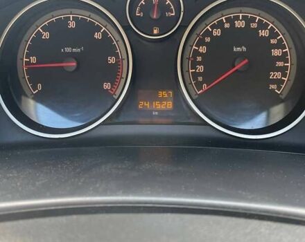 Черный Опель Астра, объемом двигателя 1.91 л и пробегом 242 тыс. км за 4500 $, фото 13 на Automoto.ua