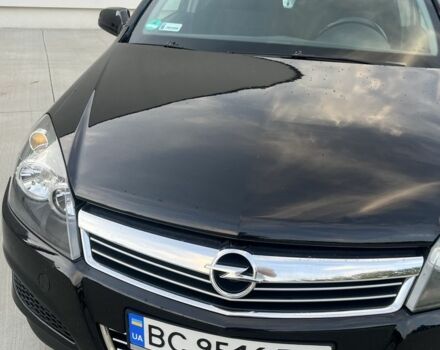 Черный Опель Астра, объемом двигателя 1.9 л и пробегом 270 тыс. км за 5200 $, фото 7 на Automoto.ua