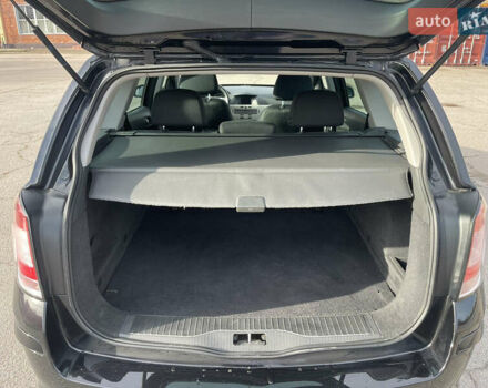 Черный Опель Астра, объемом двигателя 1.6 л и пробегом 239 тыс. км за 5350 $, фото 11 на Automoto.ua