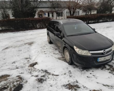 Чорний Опель Астра, об'ємом двигуна 1.6 л та пробігом 220 тис. км за 4731 $, фото 2 на Automoto.ua