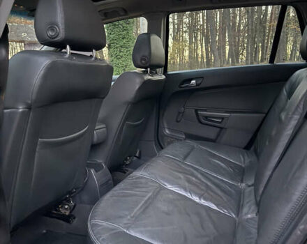 Черный Опель Астра, объемом двигателя 1.6 л и пробегом 310 тыс. км за 4000 $, фото 6 на Automoto.ua