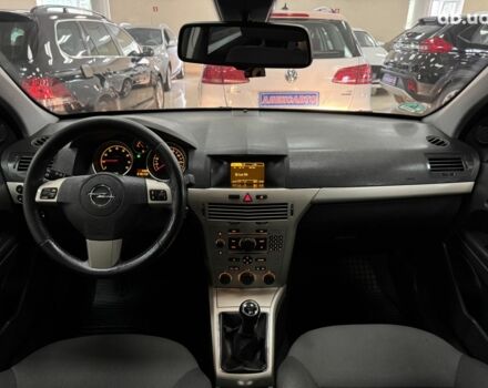 Черный Опель Астра, объемом двигателя 0 л и пробегом 219 тыс. км за 5900 $, фото 9 на Automoto.ua