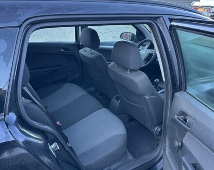 Черный Опель Астра, объемом двигателя 1.6 л и пробегом 228 тыс. км за 4400 $, фото 10 на Automoto.ua