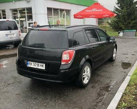 Черный Опель Астра, объемом двигателя 1.91 л и пробегом 286 тыс. км за 5300 $, фото 3 на Automoto.ua