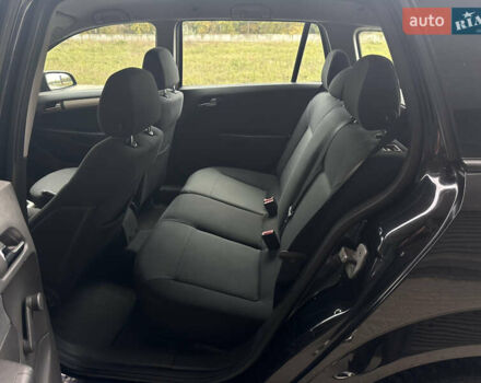 Черный Опель Астра, объемом двигателя 1.6 л и пробегом 216 тыс. км за 5600 $, фото 10 на Automoto.ua