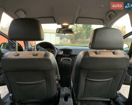 Черный Опель Астра, объемом двигателя 1.91 л и пробегом 286 тыс. км за 5550 $, фото 53 на Automoto.ua