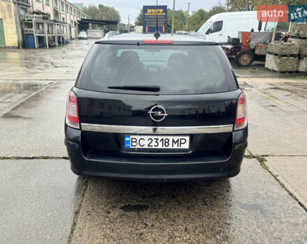 Черный Опель Астра, объемом двигателя 1.69 л и пробегом 300 тыс. км за 4500 $, фото 9 на Automoto.ua