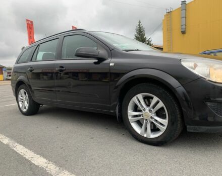 Черный Опель Астра, объемом двигателя 1.9 л и пробегом 232 тыс. км за 4400 $, фото 2 на Automoto.ua