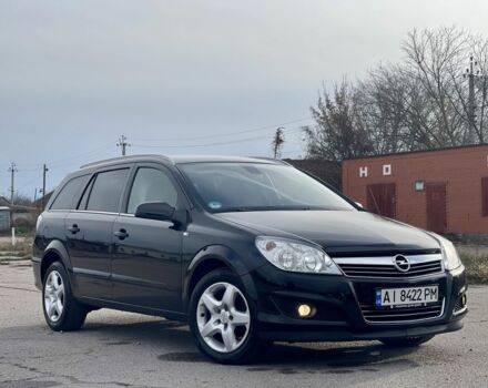 Черный Опель Астра, объемом двигателя 1.6 л и пробегом 239 тыс. км за 5350 $, фото 2 на Automoto.ua