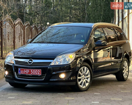 Черный Опель Астра, объемом двигателя 1.6 л и пробегом 180 тыс. км за 5499 $, фото 14 на Automoto.ua