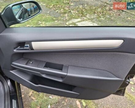 Чорний Опель Астра, об'ємом двигуна 1.6 л та пробігом 210 тис. км за 5950 $, фото 19 на Automoto.ua